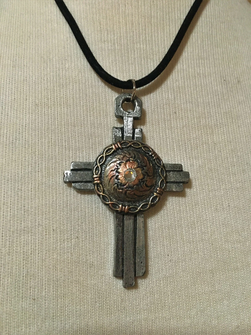 OutWest Shop Necklace Pewter Cross With Concho And Crystal Ladies' 4 OutWest Shop Necklace Pewter Cross With Concho And Crystal Ladies'