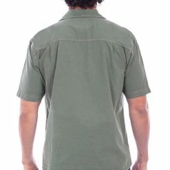 Scully Leather Company Men's Farthest Point Collection Shirt: Short Sleeve Traveler Moss