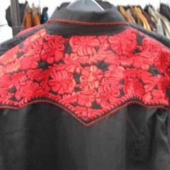 Scully Leather Company Women's Vintage Western Shirt Collection: Scully Gunfighter Black & Crimson Ladies'