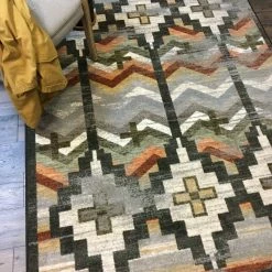 American Dakota Textiles Trader Collection: Shake Your Shawl Harvest Distressed Area Rugs Decor