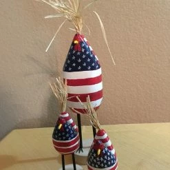 Edith Herbert John Folk Art Navajo Hand Carved Patriotic Chickens Decor
