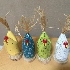 Edith Herbert John Decor Folk Art Navajo Hand Carved Medium Nesting Chickens