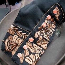 Scully Leather Company Women's Vintage Western Shirt Collection: Scully Gunfighter Black & Rust Ladies' 13 Scully Leather Company Women's Vintage Western Shirt Collection: Scully Gunfighter Black & Rust Ladies'