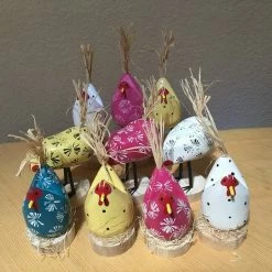 Edith Herbert John Folk Art Navajo Hand Carved Small Nesting Chickens