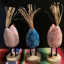 Edith Herbert John Folk Art Navajo Hand Carved Small Standing Chickens 21 Edith Herbert John Folk Art Navajo Hand Carved Small Standing Chickens