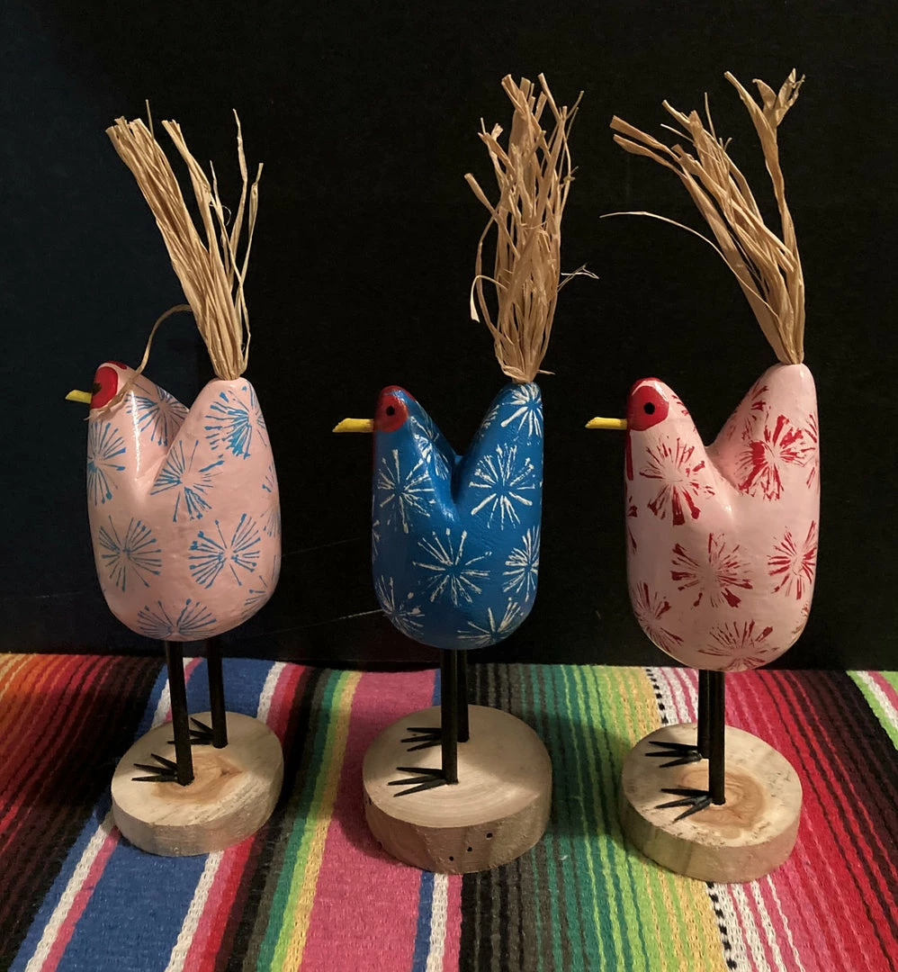 Edith Herbert John Folk Art Navajo Hand Carved Small Standing Chickens 4 Edith Herbert John Folk Art Navajo Hand Carved Small Standing Chickens