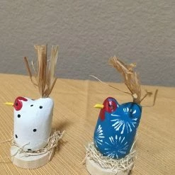 Edith Herbert John Folk Art Navajo Hand Carved XSmall Nesting Chickens Decor