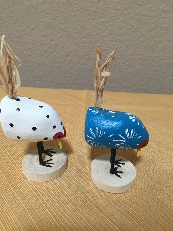Edith Herbert John Folk Art Navajo Hand Carved XSmall Pecking Chickens Decor 6 Edith Herbert John Folk Art Navajo Hand Carved XSmall Pecking Chickens Decor