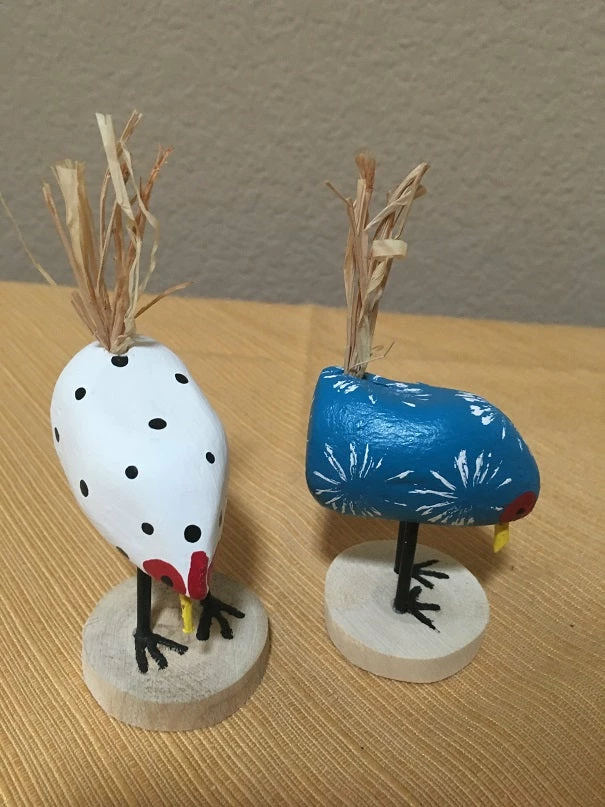 Edith Herbert John Folk Art Navajo Hand Carved XSmall Pecking Chickens Decor 7 Edith Herbert John Folk Art Navajo Hand Carved XSmall Pecking Chickens Decor